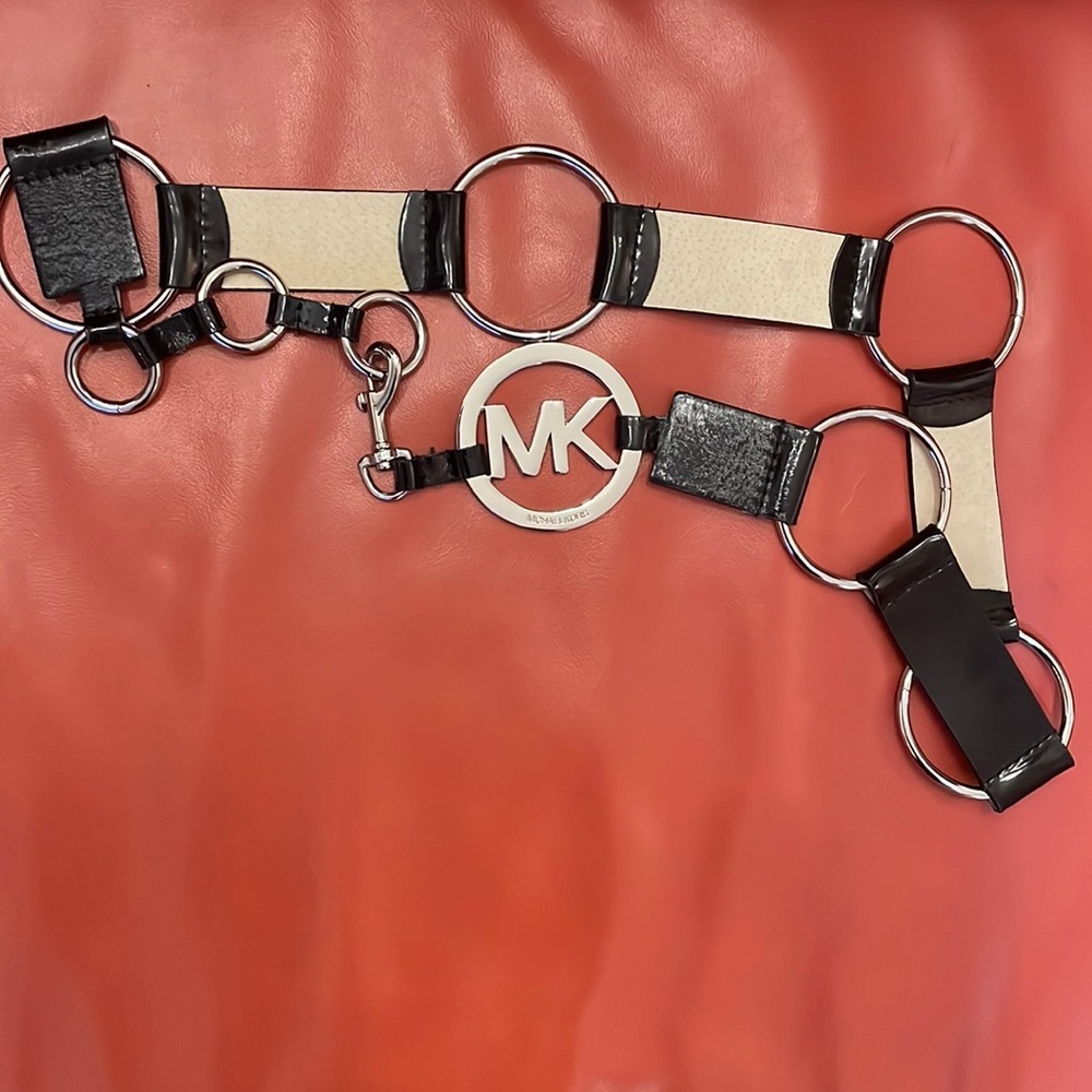 Ladies Michael Kors belt.